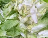 Hình bước làm 2 của món Salad Lườn Ngỗng Xông Khói