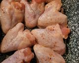 Pikáns csirkeszárnyak recept fázis 1 fotója