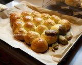 A picture of step 18 of Grape-Shaped Condensed Milk Bread.