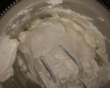 Foto langkah ke 3 dari resep Buttercream Simple dan Lembut.