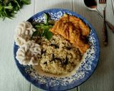 Foto langkah ke 4 dari resep Nasi Goreng Kencur Daun Kemangi.