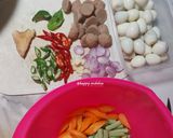 Foto langkah ke 1 dari resep Tumis Telur Puyuh Bakso.
