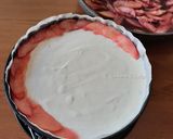 Foto del passaggio 13 della ricetta Cheesecake allo yogurt e pesche noci