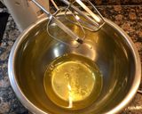 Foto del paso 4 de la receta: Bizcocho con batido de vainilla muy esponjoso