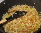 Foto del paso 5 de la receta: Tentáculos de pulpo en salsa