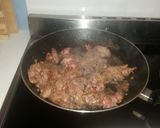 A picture of step 5 of Creamy Spicy Chicken Livers.