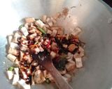 Foto langkah ke 4 dari resep Orek Tahu Bakso.
