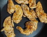 Foto langkah ke 1 dari resep Chicken wrap.