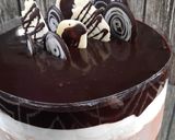 Foto langkah ke 7 dari resep Triple Chocolate Mousse Cake..