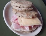 Foto del paso 4 de la receta: Arepas express 🫓con albahaca