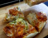 A picture of step 8 of Paneer pizza.