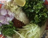 รูปขั้นตอนการทำที่ 2 ของ ลาบหมูย่าง(ใส่มะม่วง)