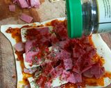 Foto langkah ke 3 dari resep Pizza Pastry Roll.