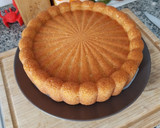 Foto del paso 10 de la receta: Bizcocho de vainilla y almendras con nata y profiteroles rellenos de lemon curd y toffee