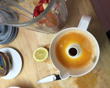 Foto del paso 3 de la receta: Smoothie de fresas, naranja y jengibre