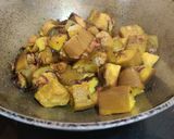A picture of step 4 of Baingan ki Sabzi with Matar.