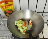 Foto langkah ke 2 dari resep Tumis Tahu Labu Siam Wortel.