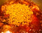 A picture of step 3 of Chicken or chane ki daal.
