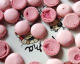 Une image de l'étape 4 de Macarons framboise.
