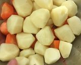 Hình bước làm 2 của món Gà hầm dinh dưỡng(영양 찜닭)