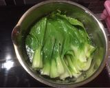 Foto langkah ke 1 dari resep Pak Choy Bawang Putih.
