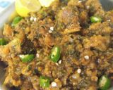 A picture of step 5 of Shaljam Palak Gosht.