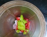 A picture of step 4 of 3 Variety SALAD JARS.