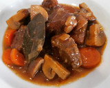 Foto del paso 8 de la receta: Ternera estofada con portobellos
