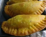 मटार करंजी रेसिपी स्टेप 10 फोटो 