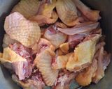 Hình bước làm 1 của món Canh gà nấu măng