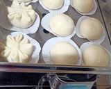 Foto langkah ke 7 dari resep Bakpao Custard Tanpa Mixer.