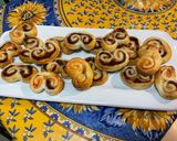Une image de l'étape 11 de Palmiers feuilletés au saumon fumé et carottes violettes.