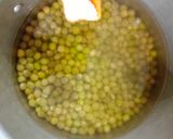 A picture of step 5 of Ragda Pattice.
