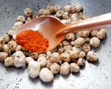 A picture of step 2 of Makhane ka chaat.
