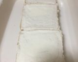 Foto del paso 3 de la receta: Pastel de salmón con surimi y huevo hilado