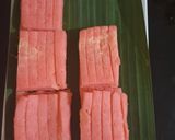 Foto langkah ke 7 dari resep Getuk lindri merah putih tanpa cetakan.