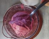Foto del paso 3 de la receta: El Helado Más Fácil y Natural Del Mundo Sin Azúcar / Sin Huevos / Sin Lácteos / Banana y Cereza