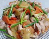 รูปขั้นตอนการทำที่ 3 ของ ไก่คั่วขิง