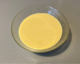 Foto del paso 4 de la receta: Vinagreta de maracuyá para ensaladas
