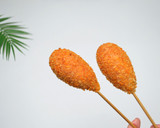 Foto langkah ke 6 dari resep Corndog Ekonomis Rp. 2000.