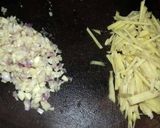 Hình bước làm 3 của món Gà Kho Nấm Mèo