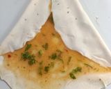 A picture of step 6 of Egg Paratha.