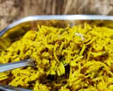 A picture of step 7 of Mixed fried rice for tiffin box.