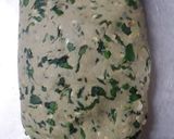 A picture of step 3 of Bajra thepla.