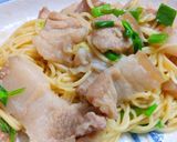 Hình bước làm 3 của món Mì xào thịt ba rọi