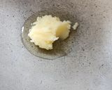 फ्राईड मोदक (fried modak recipe in marathi) रेसिपी स्टेप 2 फोटो 