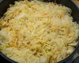 Csülök pékné módra almás párolt káposztával recept fázis 3 fotója