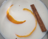 Foto del paso 1 de la receta: Natillas caseras con canela y naranja