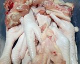 Foto langkah ke 2 dari resep Sop ceker tulangan.