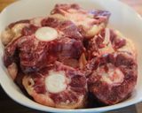 Foto langkah ke 1 dari resep Sup Buntut /Oxtail Soup.